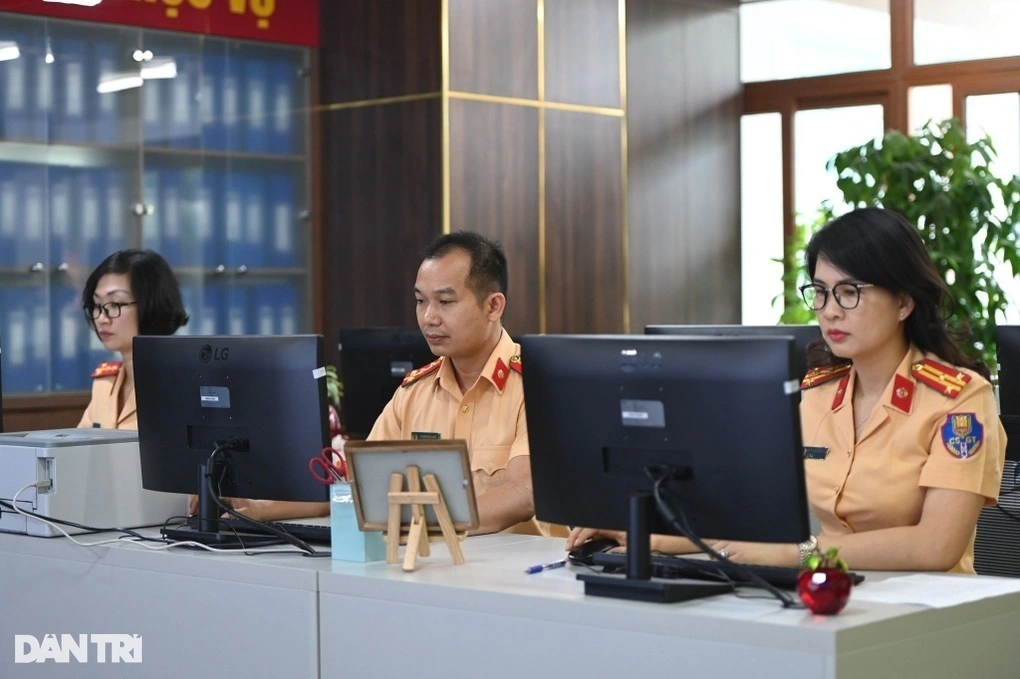 Sáp Nhập Tỉnh: Có Phải Đổi Biển Số Xe Hay Không ?