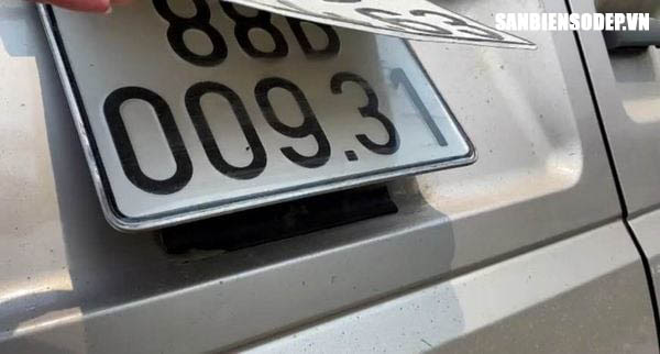 biển số xe giả và thật