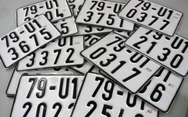 Biển số xe màu trắng là gì?