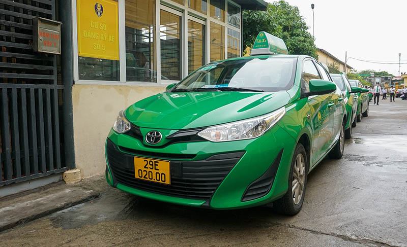 Biển số xe màu vàng