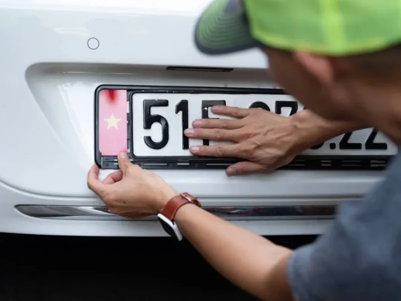 Hồ sơ đổi biển vàng sang trắng